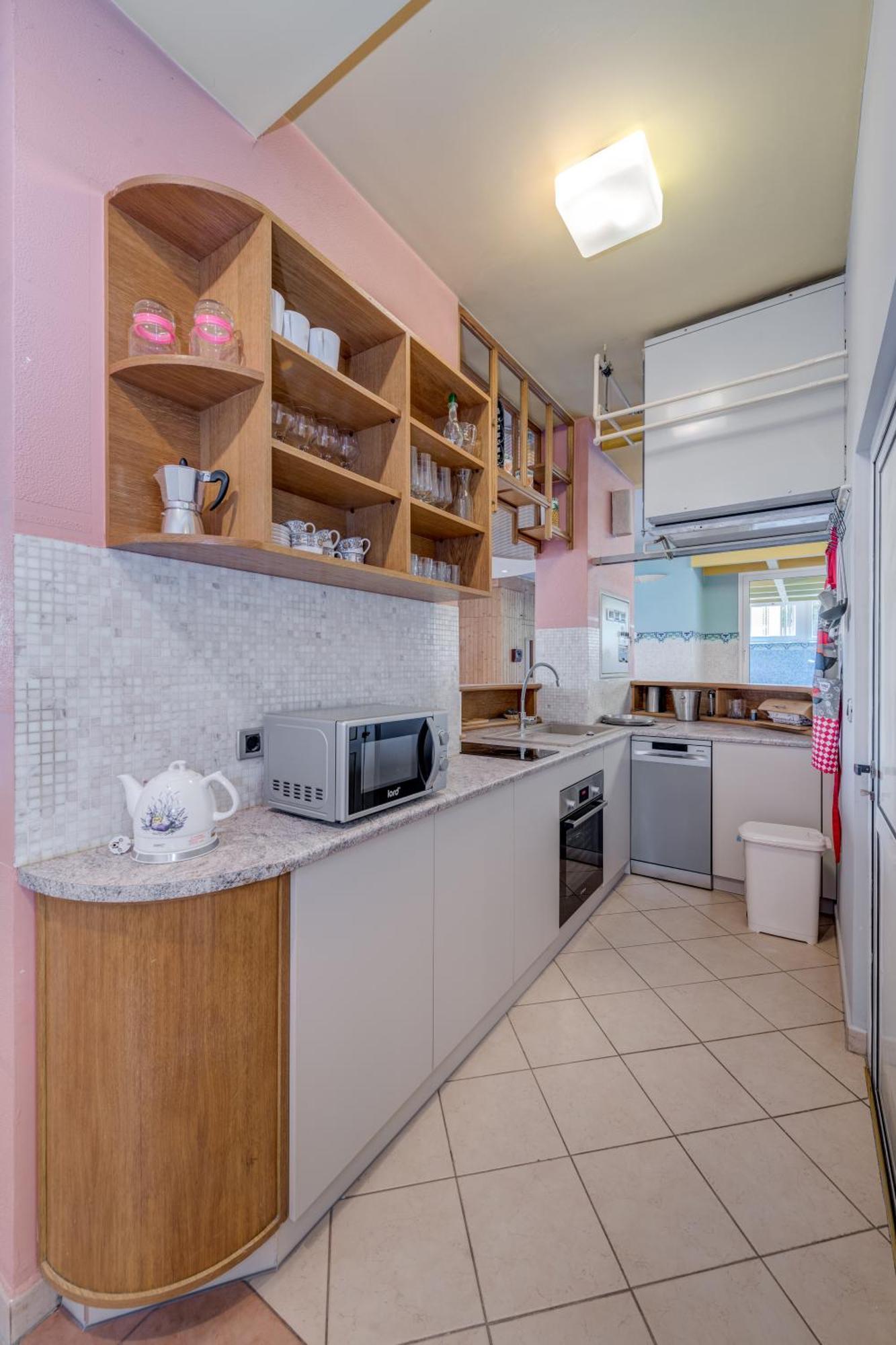 Blue Dolphin Apartment - Private Indoor Pool, Jacuzzi, Garden Σπλιτ Εξωτερικό φωτογραφία